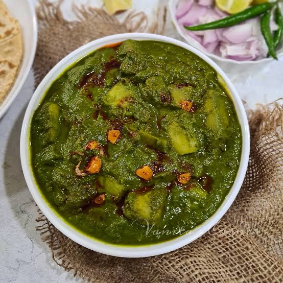 AALU PALAK (PATATESLİ BEZELYE)